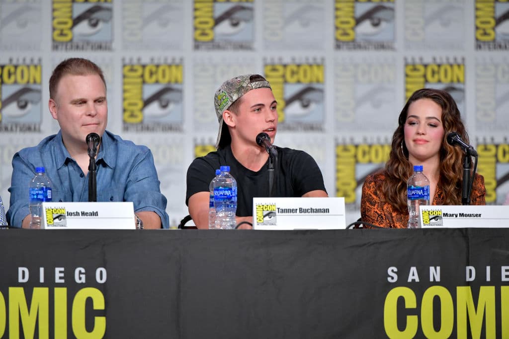 Al momento Netflix solo ha confirmado que la serie regresaría este año junto a las nuevas temporadas de ‘You’ y ‘The Wicther’.
<br>