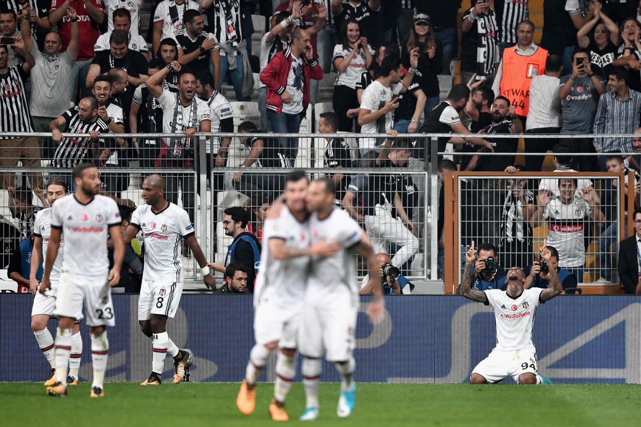 Besiktas se impuso con claridad 2-0 contra Leipzig en Turquía y se puso de líder solitario del grupo G, en el que están Porto y Mónaco.