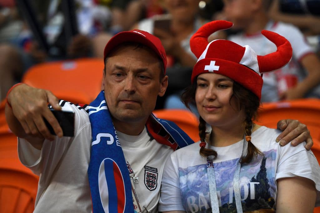 Orgullo, pasión y esperanza. Tres elementos con los que aficionados tanto de Panamá como de Túnez acudieron a Mordovia Arena para apoyar a los suyos y volver a casa con una alegría qué contar.