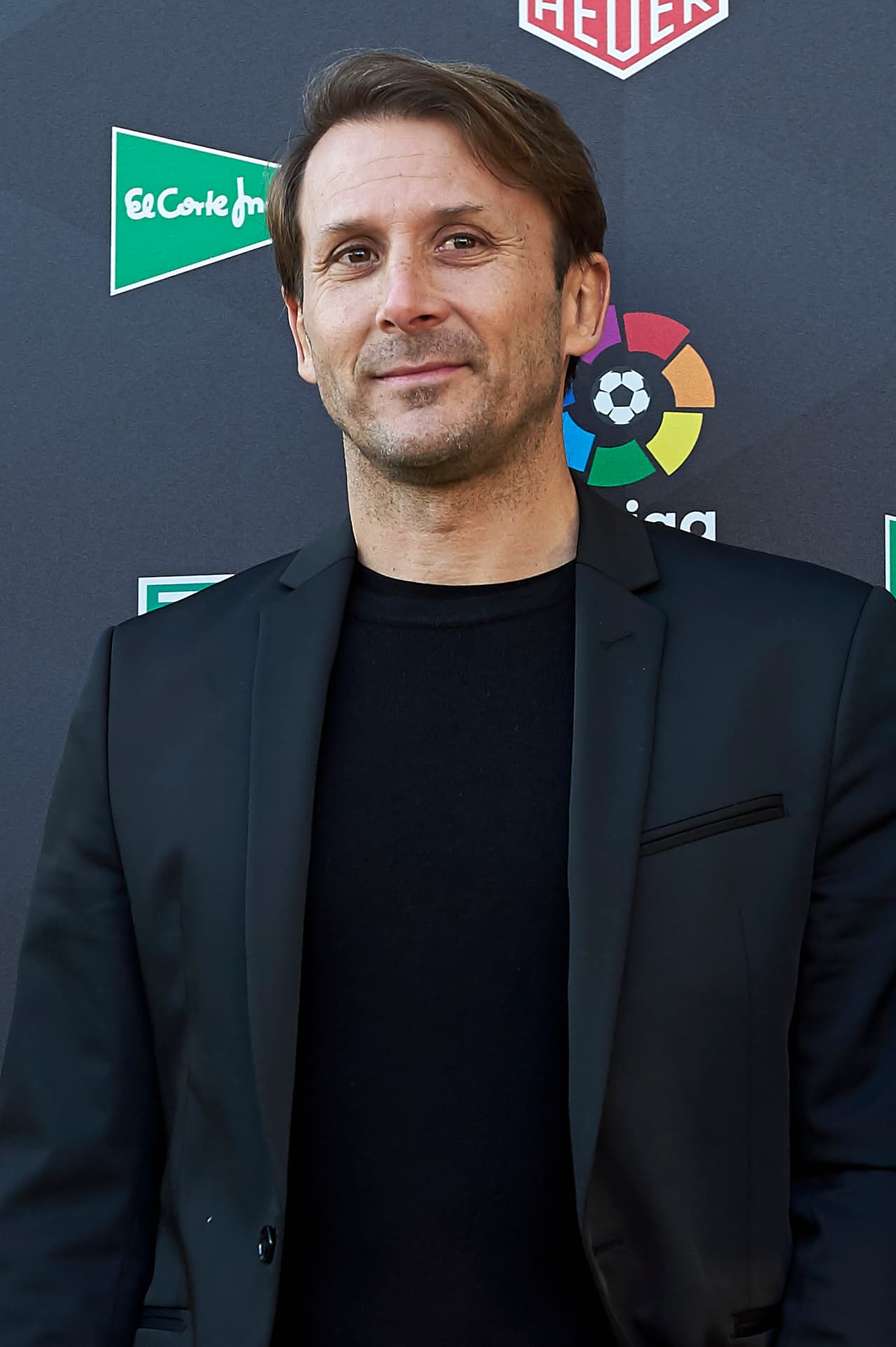 Mendieta quizás fue una inspiración para Vieri pues también se convirtió en un DJ destacado en las dicotecas de Londres y ha estado en festivales en Murcia (España), entre otros.