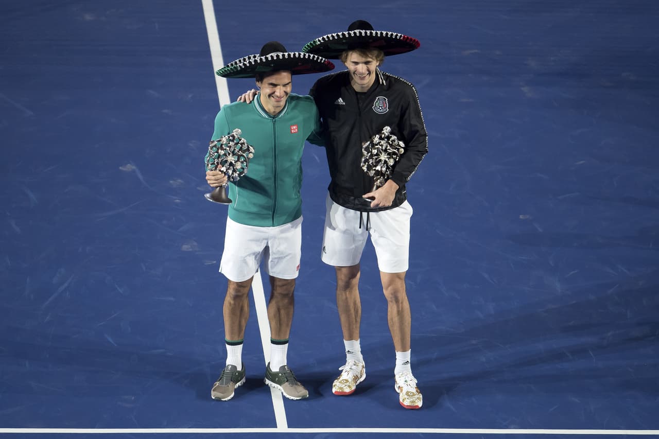 Cautiva Federer el corazón de los fans mexicanos en histórico duelo