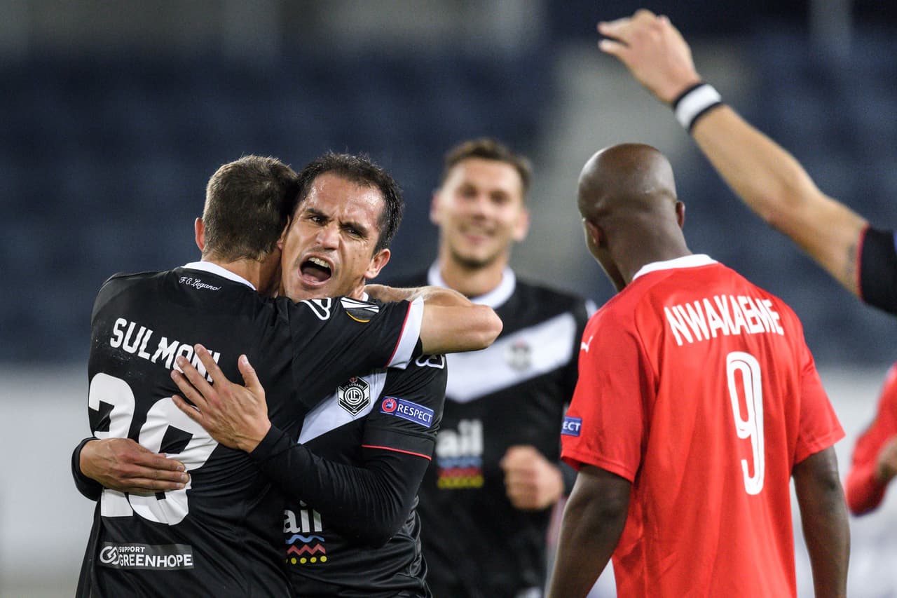 Lugano 1-0 Hapoel Be'er Sheva: trunfo que da esperanza para el equipo suizo, ya que llegó a 6 puntos y de ganar en la última jornada al Steaua Bucarest –por 3 o 4 goles– podría soñar con la clasificación. Para eso, el Viktoria Pilzen debe perder.
