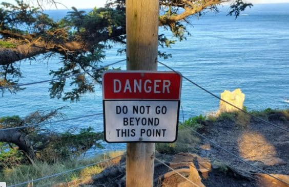 Un hombre muere tras caer por un acantilado cuando se tomaba un selfie