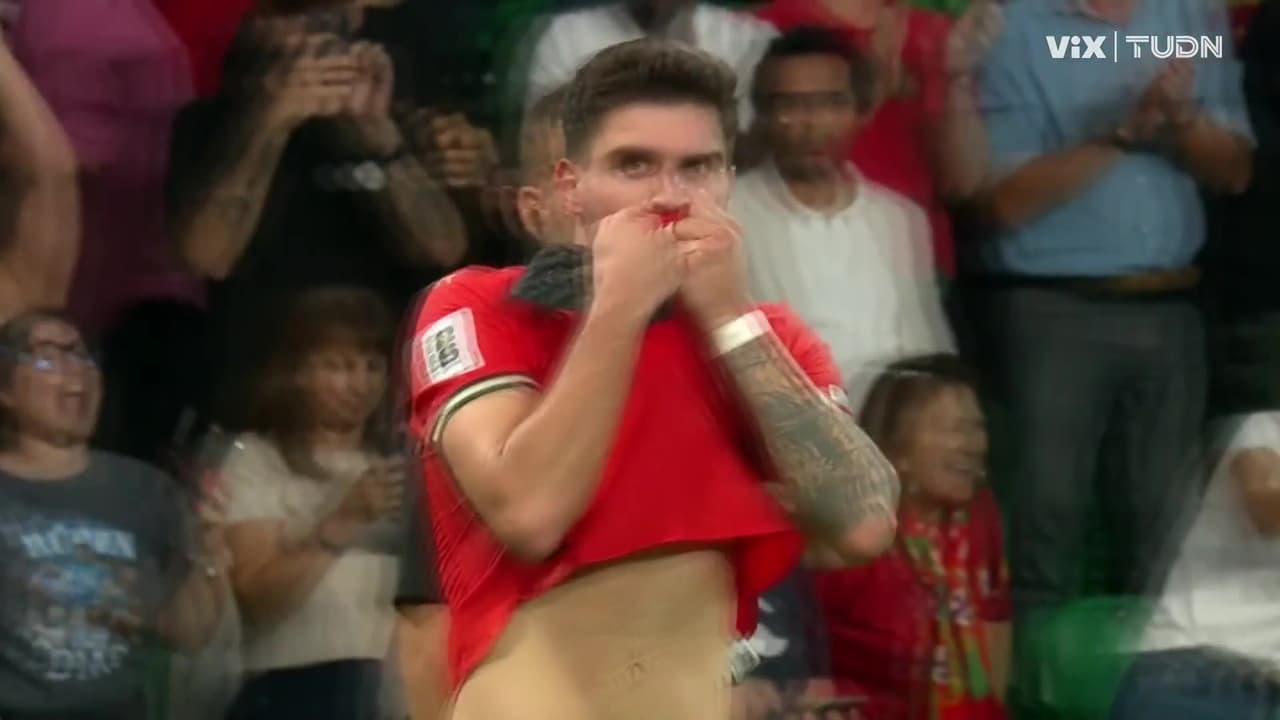 ¡Al fin! Rúben Neves conecta cabezazo demoledor y pone el 1-0 de Portugal