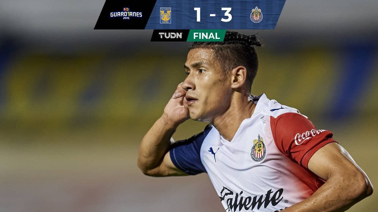 Tras 10 años sin ganar, Chivas apagó a Tigres y al 'Volcán'