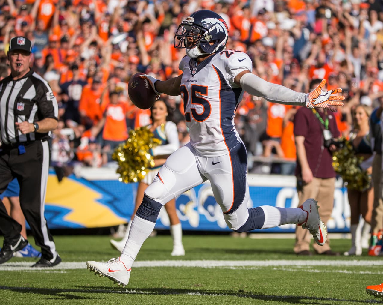 CB Chris Harris - Denver Broncos.