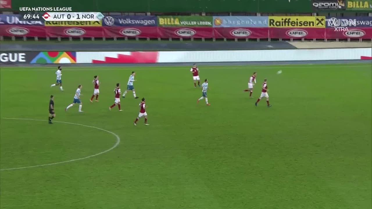 ¡TIRO ATAJADO! disparo por Adrian Grbic.