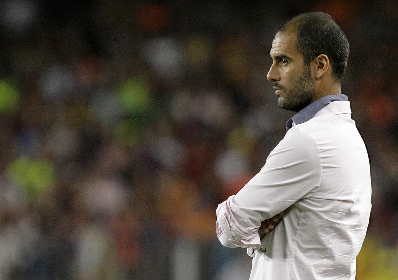 Incluso, Guardiola ha hecho 'pataletas' futbolísticas. Fue así como en la lucha por la Joan Gamper de 2009 decidió usar un equipo con base suplente para ese juego con el fin de pedir refuerzos.