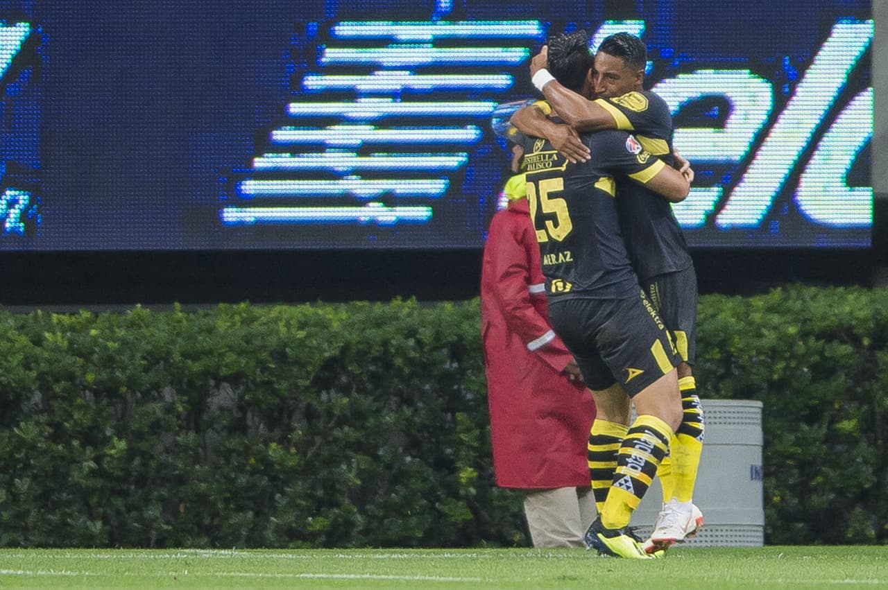 Al minuto 19 del segundo tiempo, llegó el gol del descuento para Morelia por medio de Carlos Ferreira, para el 2-1.