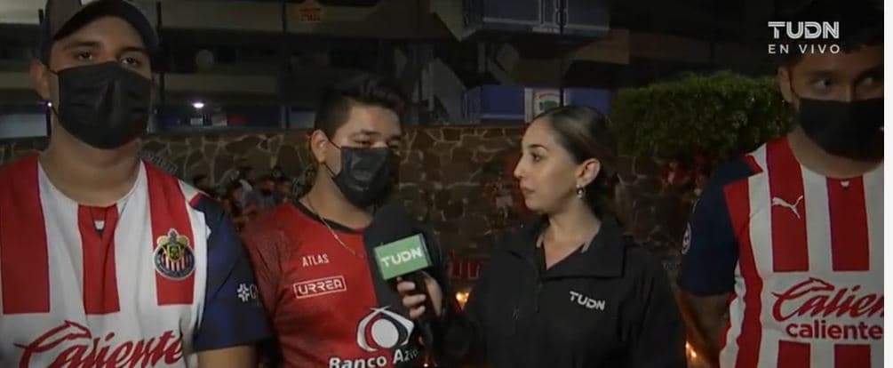 Aficionados de Chivas recaudan fondos para heridos del Atlas