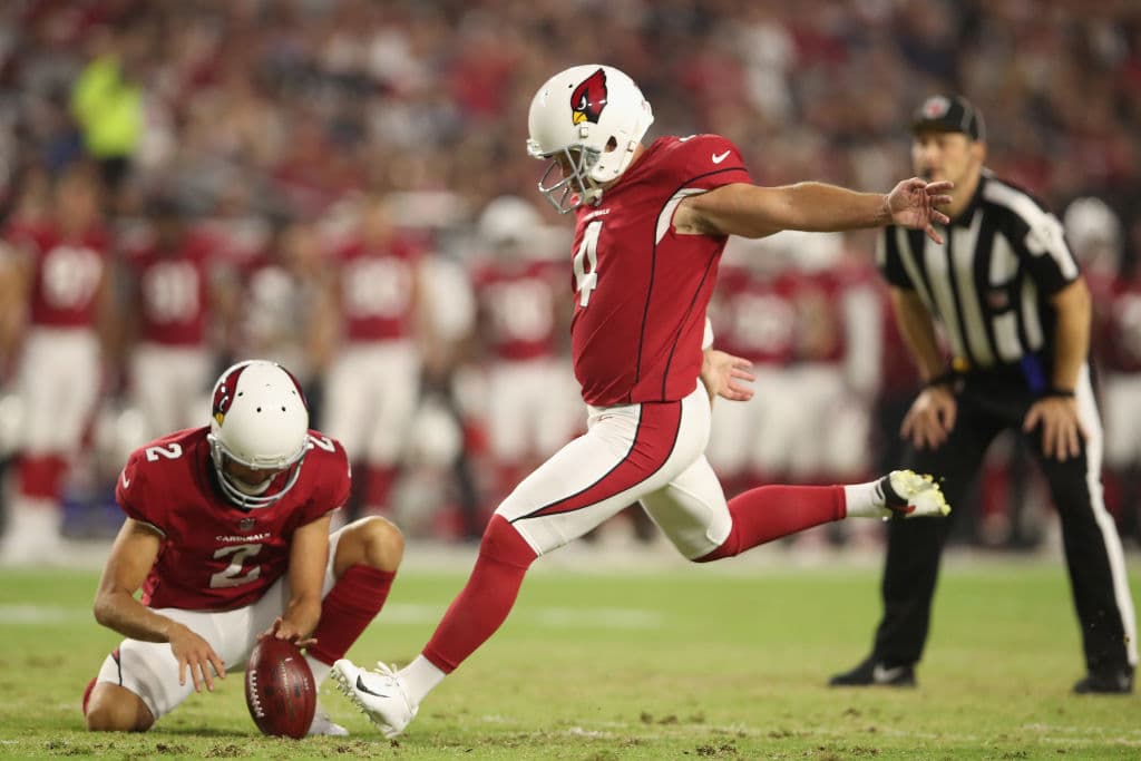 Actualmente, y a los 43 años de edad, está listo para seguir con la pretemporada con su equipo actual, los Arizona Cardnals. Esta foto es de apenas días atrás.