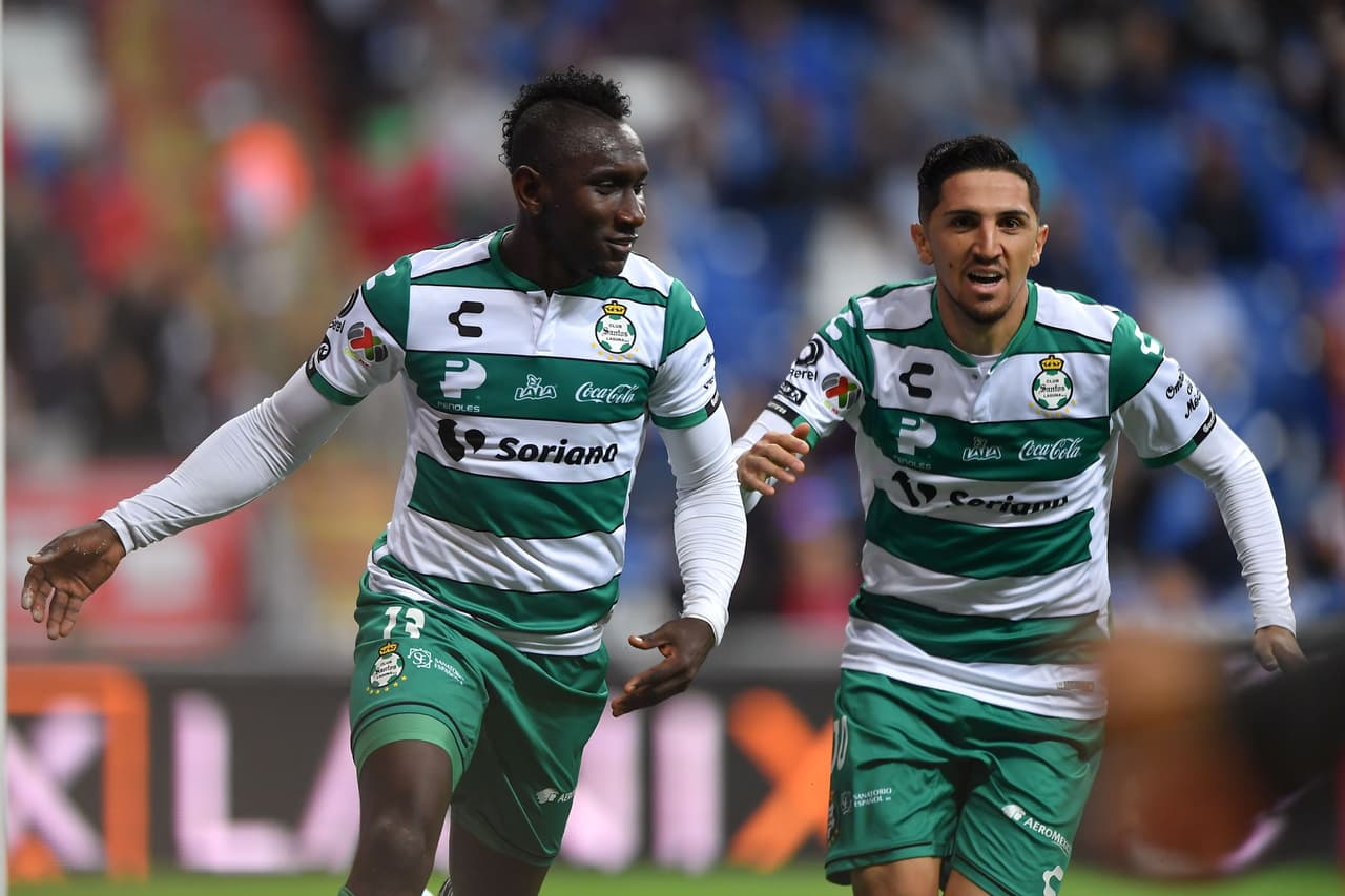 Con goles de Dorlan Pavón (2 y 85), Nicolás Sánchez (8), autogol de Gerardo Arteaga (54) y gol de penal de Vincent Janssen (70), Monterrey golea y pone un pie en las semifinales del Apertura 2019.