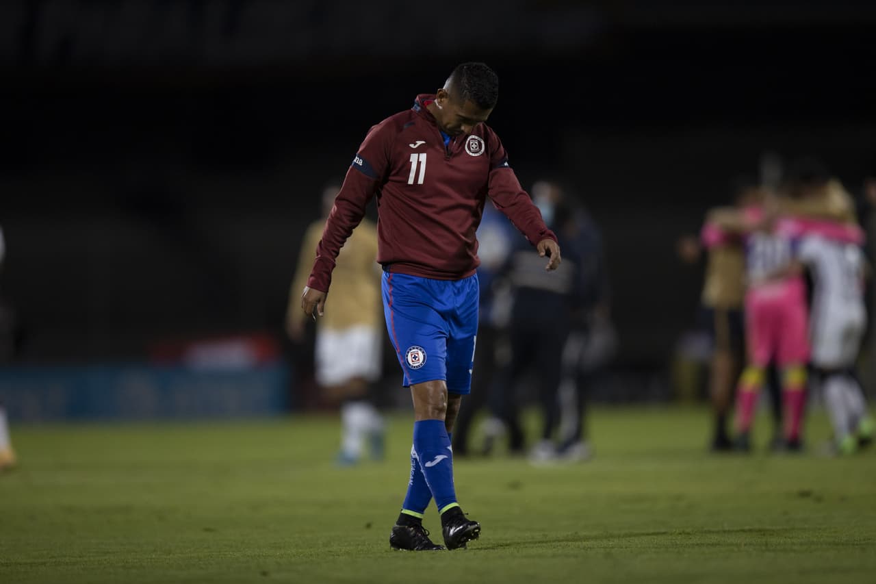 Confirman seis positivos por Covid-19 en Cruz Azul