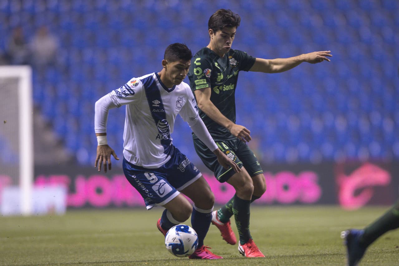 Con gol del Polaco Menendez al minuto 90+5, Puebla empata y rescata un punto en casa.
