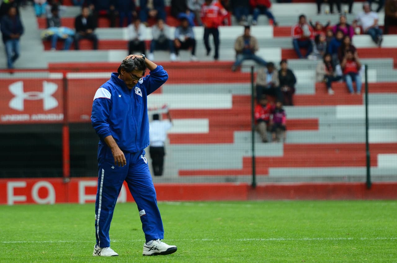 Cruz Azul se queda sin técnico... pero en la Liga MX Femenil