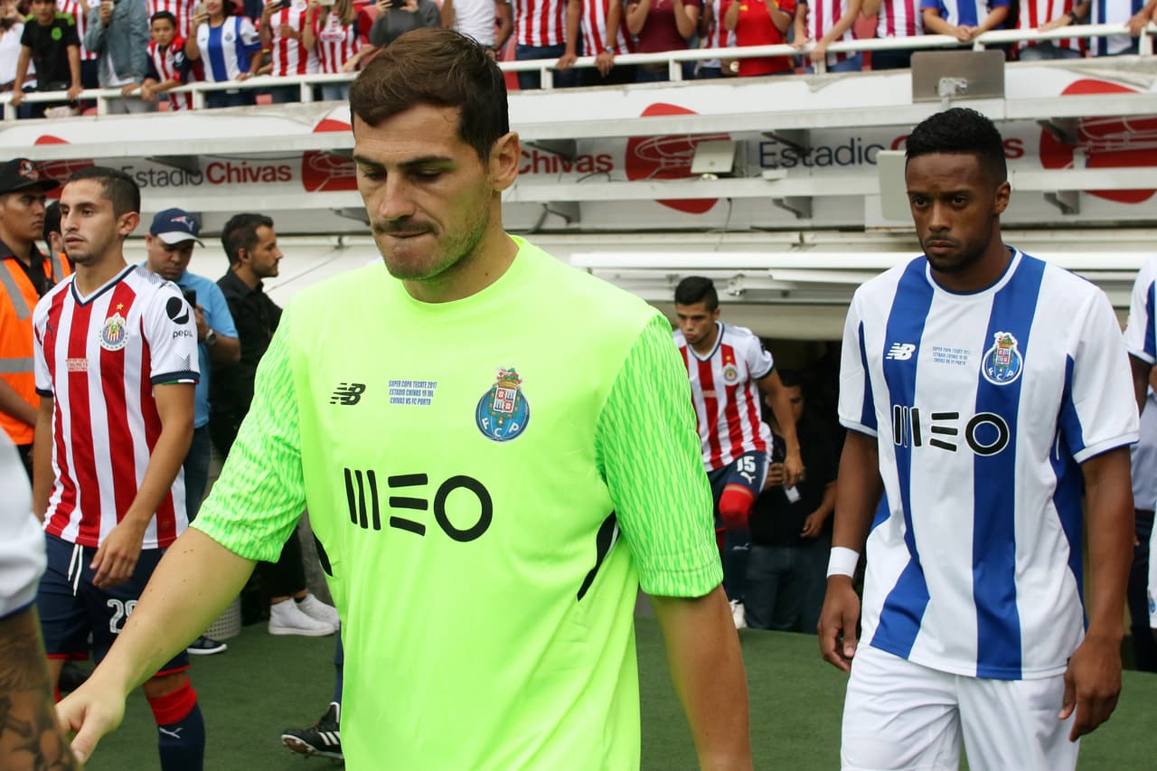 Además del espectáculo futbolístico, ver a Iker Casillas en acción siempre es un gran incentivo para los aficionados.