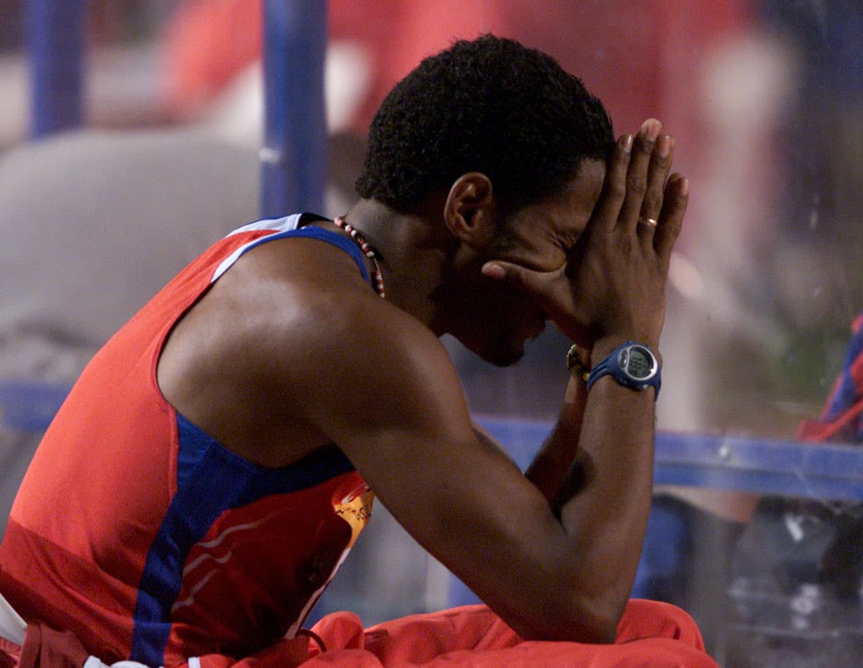 Nacido el 13 de octubre de 1967 en Limonar, Matanzas, Javier Sotomayor desarrolló su carrera desde la niñez en Cuba hasta 1984 cuando empezó a competir a nivel internacional.