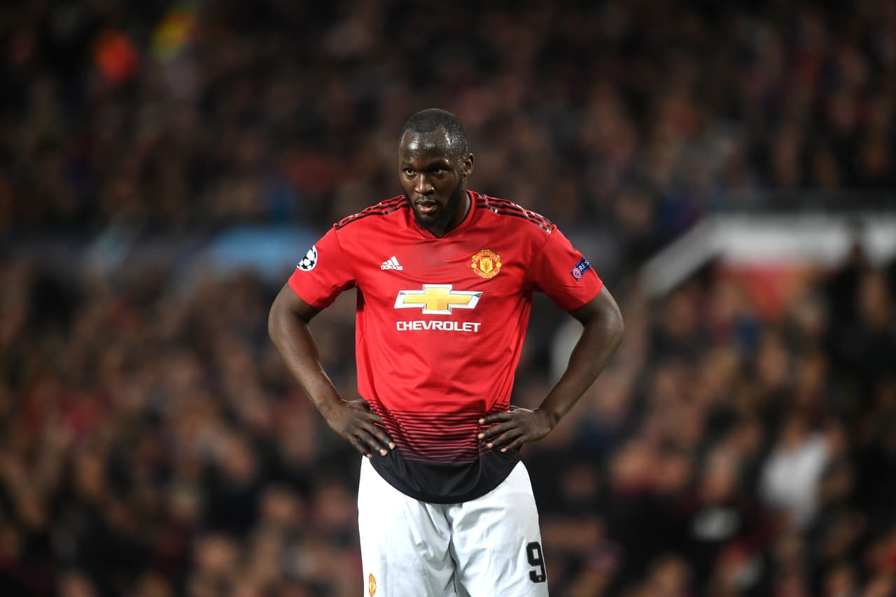 Romelu Lukaku está cada vez más cerca del Inter, pero Ole Gunnar Solskjaer no lo quiere dejar ir. Dicen que el entrenador del Manchester United le pidió que se quede una temporada más.