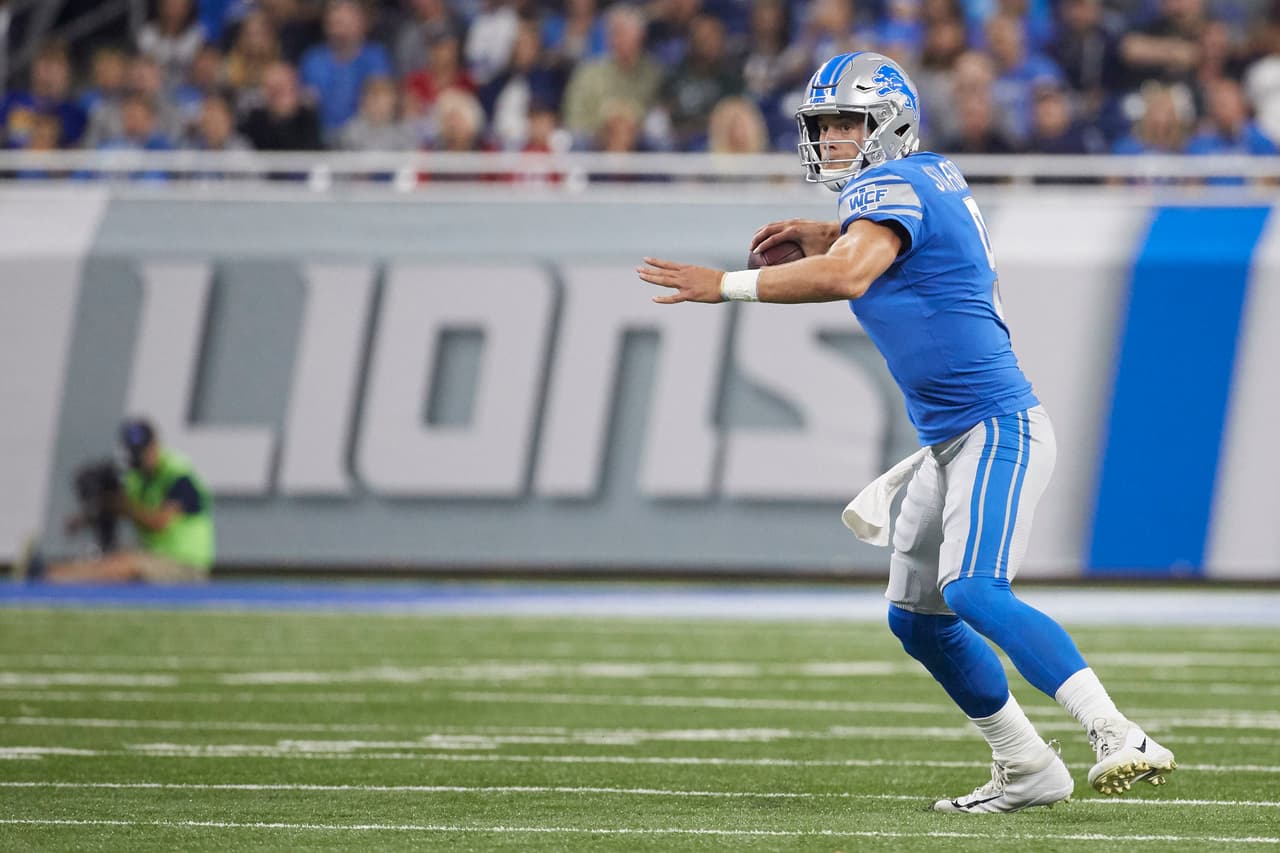 Detroit Lions quarterback Matthew Stafford (9) passes against the New England Patriots during an NFL preseason football game, Friday, Aug. 25, 2017, in Detroit. (AP Photo/Rick Osentoski)