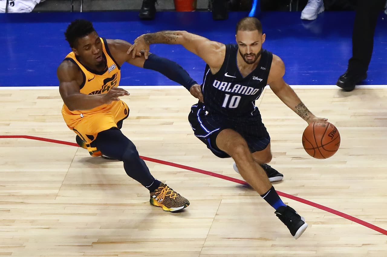 La diferencia para Olrnado Magic corrió por cuenta de Evan Fournier con 24 puntos en el encuentro.