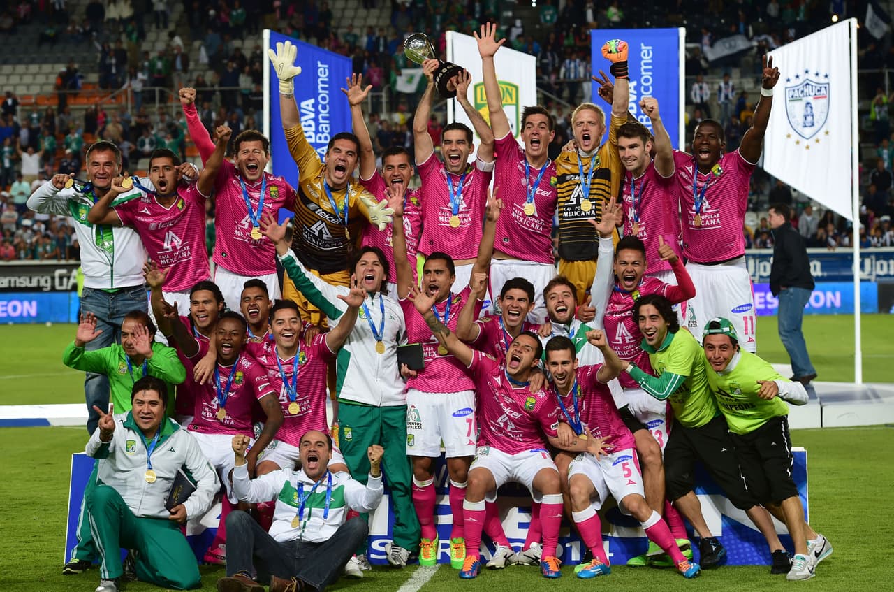 América (Verano 2002); Chivas (Apertura 2006); León (Clausura 2014); Santos (Clausura 2015); Monterrey (Apertura 2019) y América (Apertura 2024)*