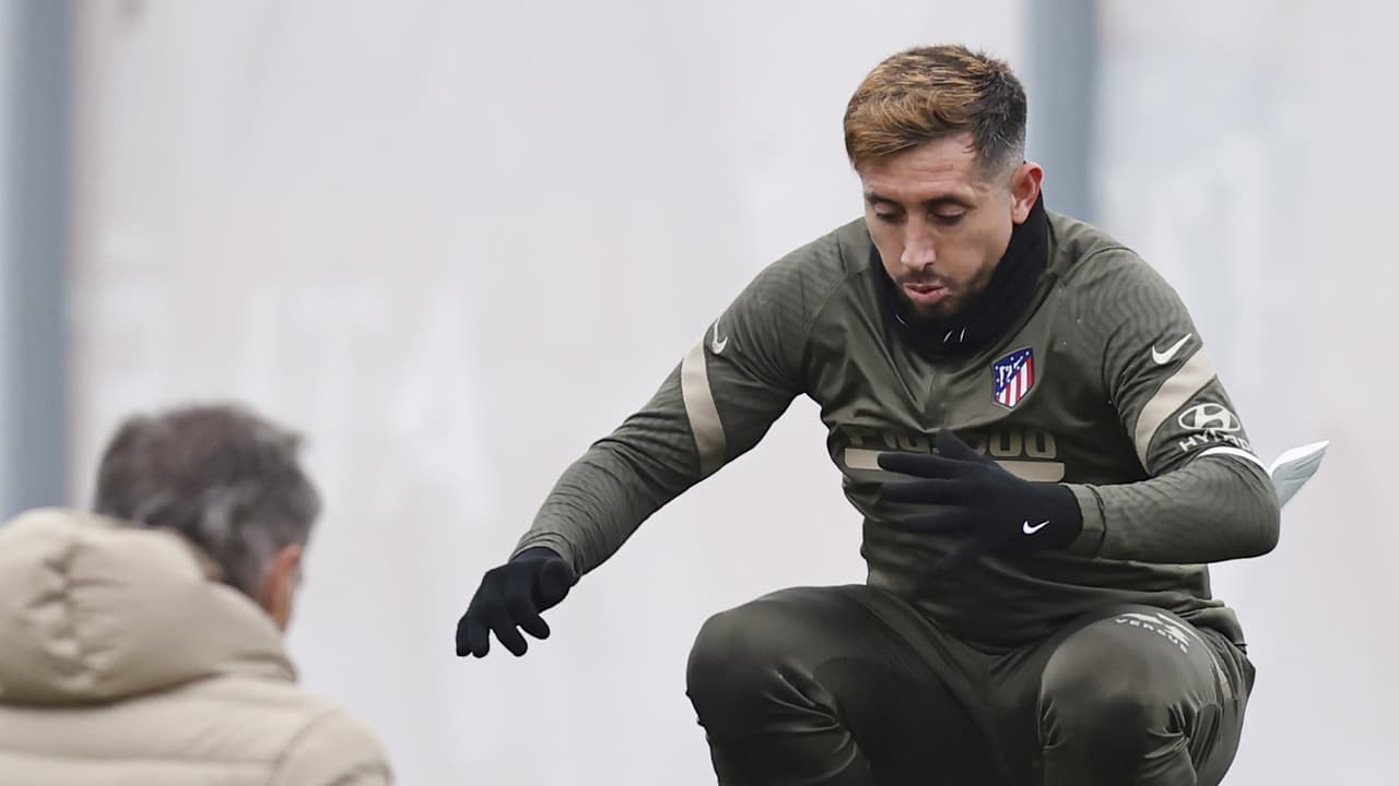 Héctor Herrera no fue convocado para enfrentar al Real Madrid