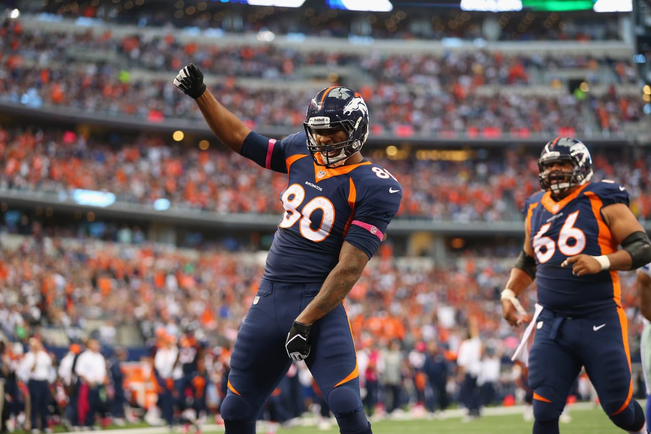 ARLINGTON, TX - OCTOBER 06: Julius Thomas #80 of the Denver Broncos celebrates his touchdown against the Dallas Cowboys at AT&T Stadium on October 6, 2013 in Arlington, Texas. (Photo by Ronald Martinez/Getty Images)