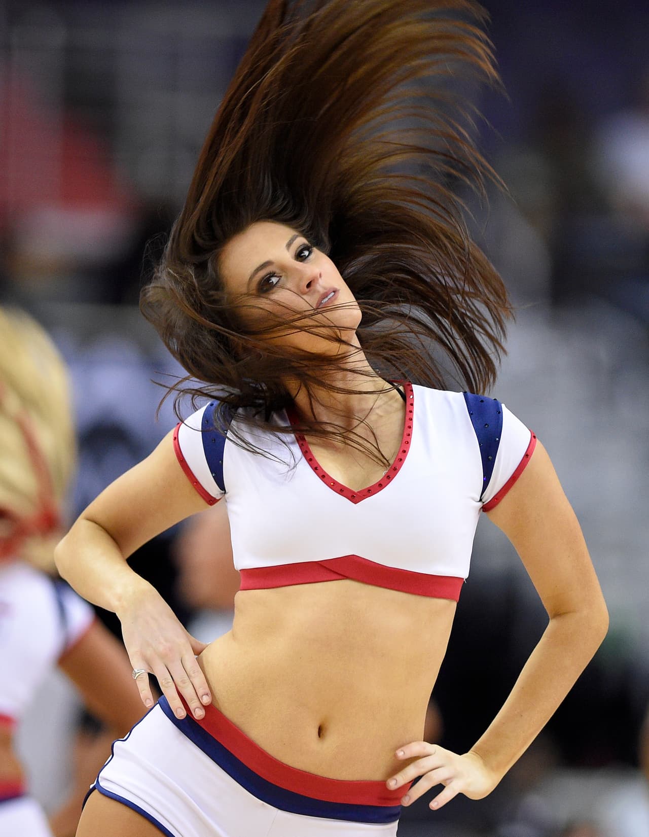 La belleza de las 'cheerleaders' de la NBA también se multiplica para el inicio de la temporada 2017-18 que arranca el 17 de Octubre.