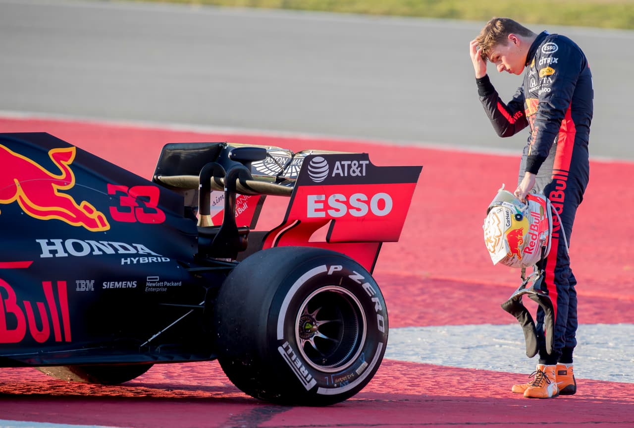 La Formula Uno se prepara con los ensayos de las nuevas monoplazas de los equipos en Barcelona, previo al inicio del Gran Premio que inicia el 15 de marzo en Australia.