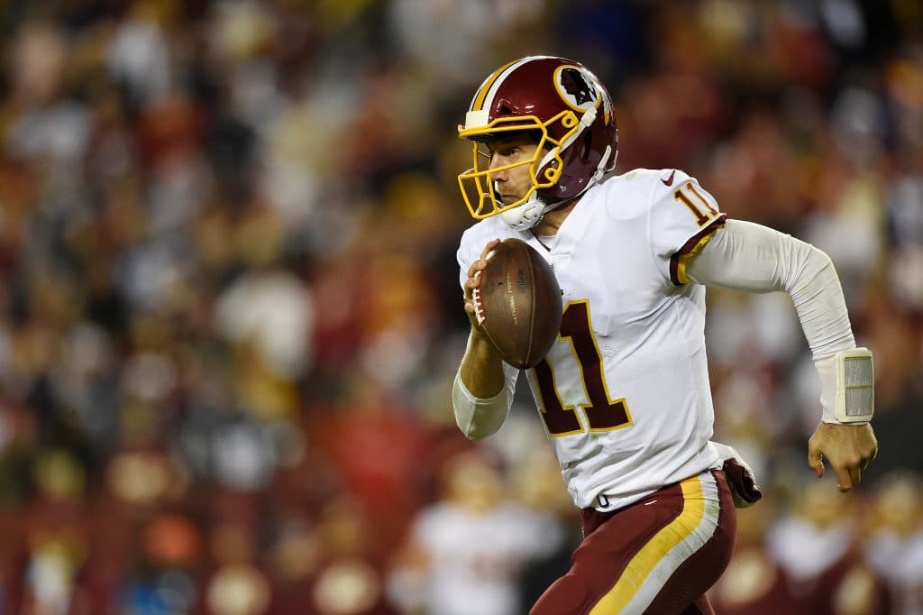 "A nombre de Alex Smith, agradecemos todas las muestras de preocupación y las oraciones. tras la lesión que sufrió el 18 de noviembre ante los Houston Texans", reza el comunicado.