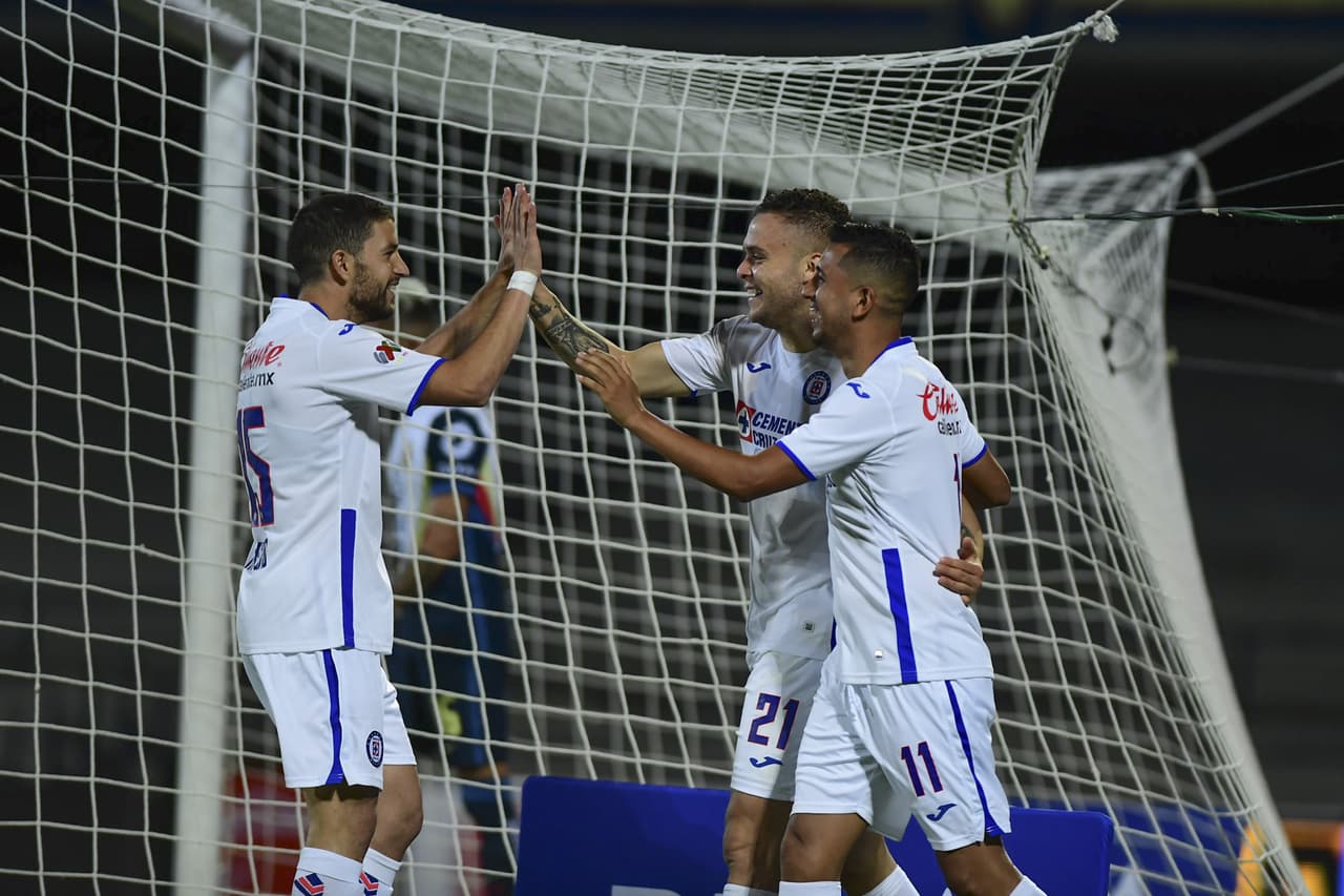 Antonio Carlos Santos ataca al Piojo: "Es la mentira más grande de México"