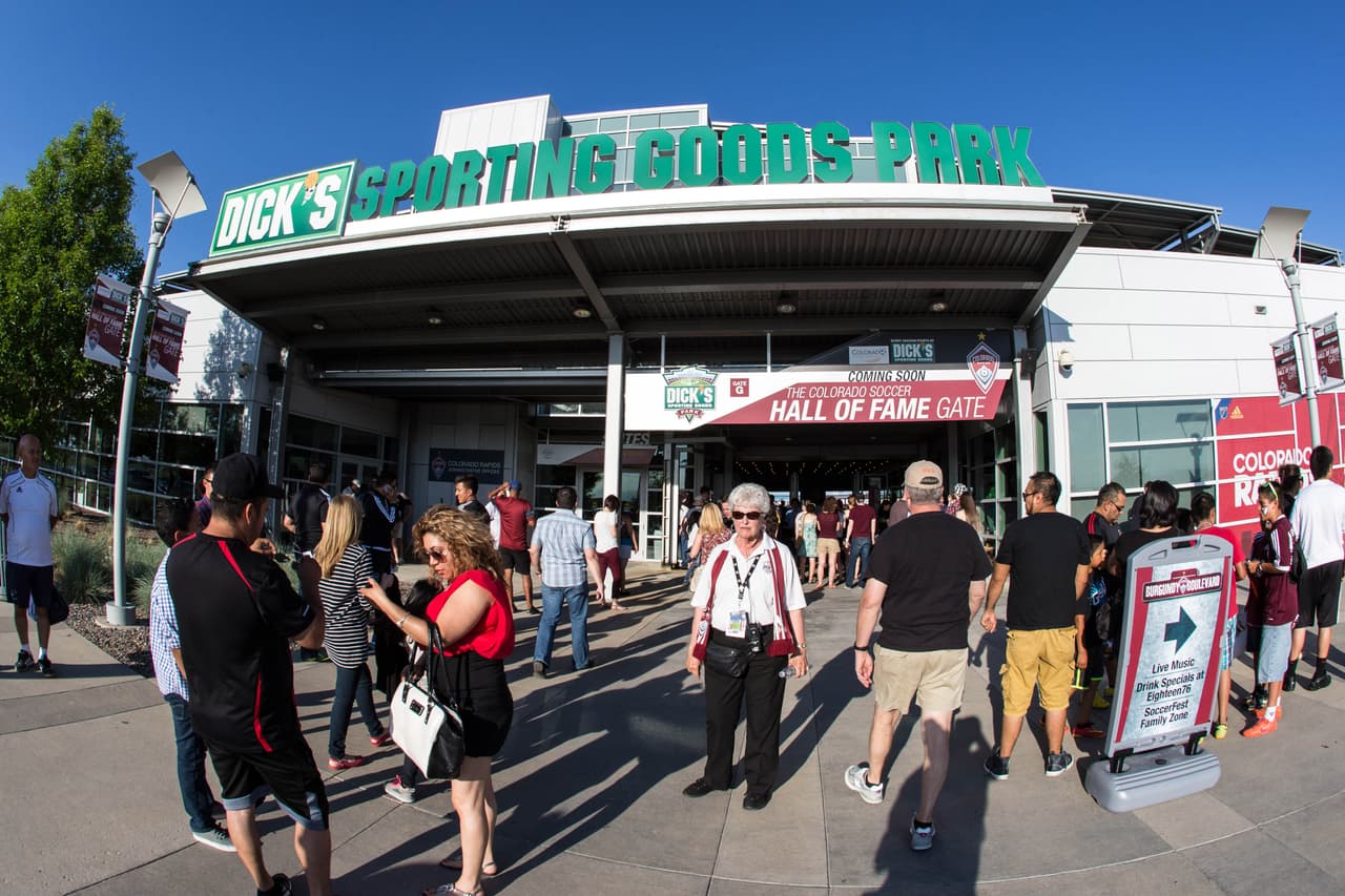 Colorado Rapids y FC Dallas abrieron la Jornada 16 de la MLS con el Viernes de Fútbol a través de UniMás.