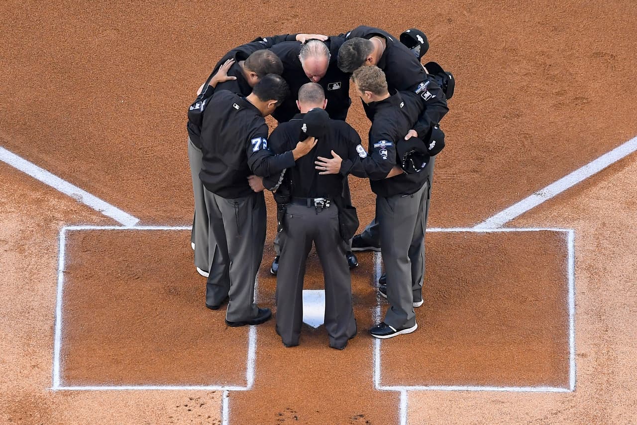 Los Dodgers se llevan el juego 1 de la Serie Divisional de la Liga Nacional 6-0 sobre los Nationals con un brillante pitcheo de Walker Buehler y una gran ofensiva liderada por Max Muncy.
