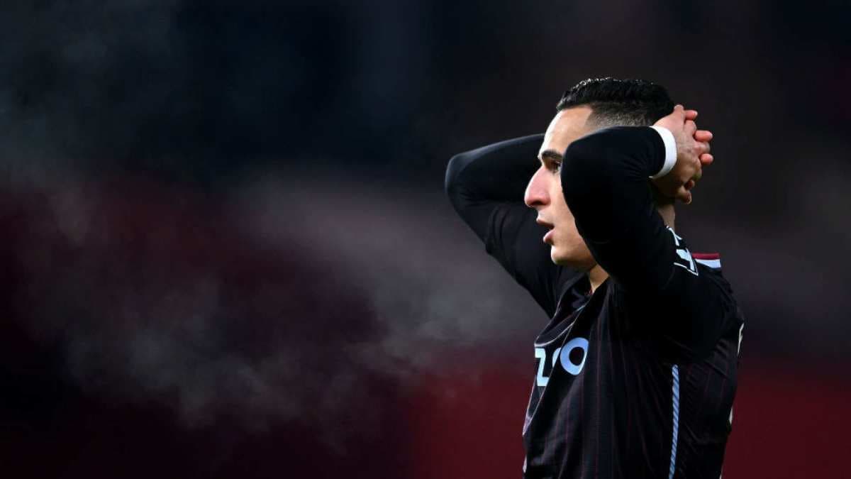 El Aston Villa-Liverpool de FA Cup, en riesgo por el coronavirus