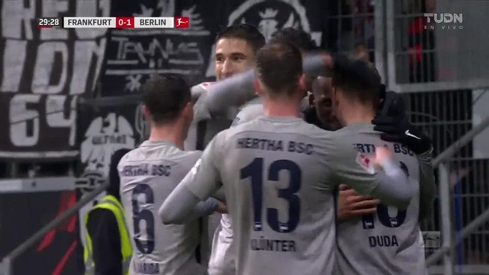 ¡GOOOL! Dodi Lukébakio anota para Hertha BSC