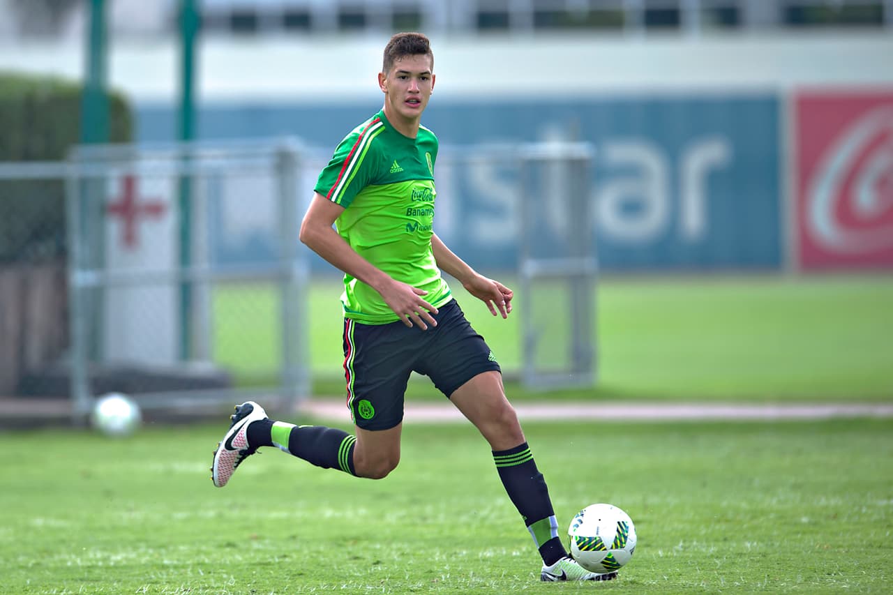 César Montes se llevó el premio en la Temporada 15/16. Tras su elección, se mantuvo en los Rayados con un buen nivel y actualmente es parte del Tri en la Copa Oro.