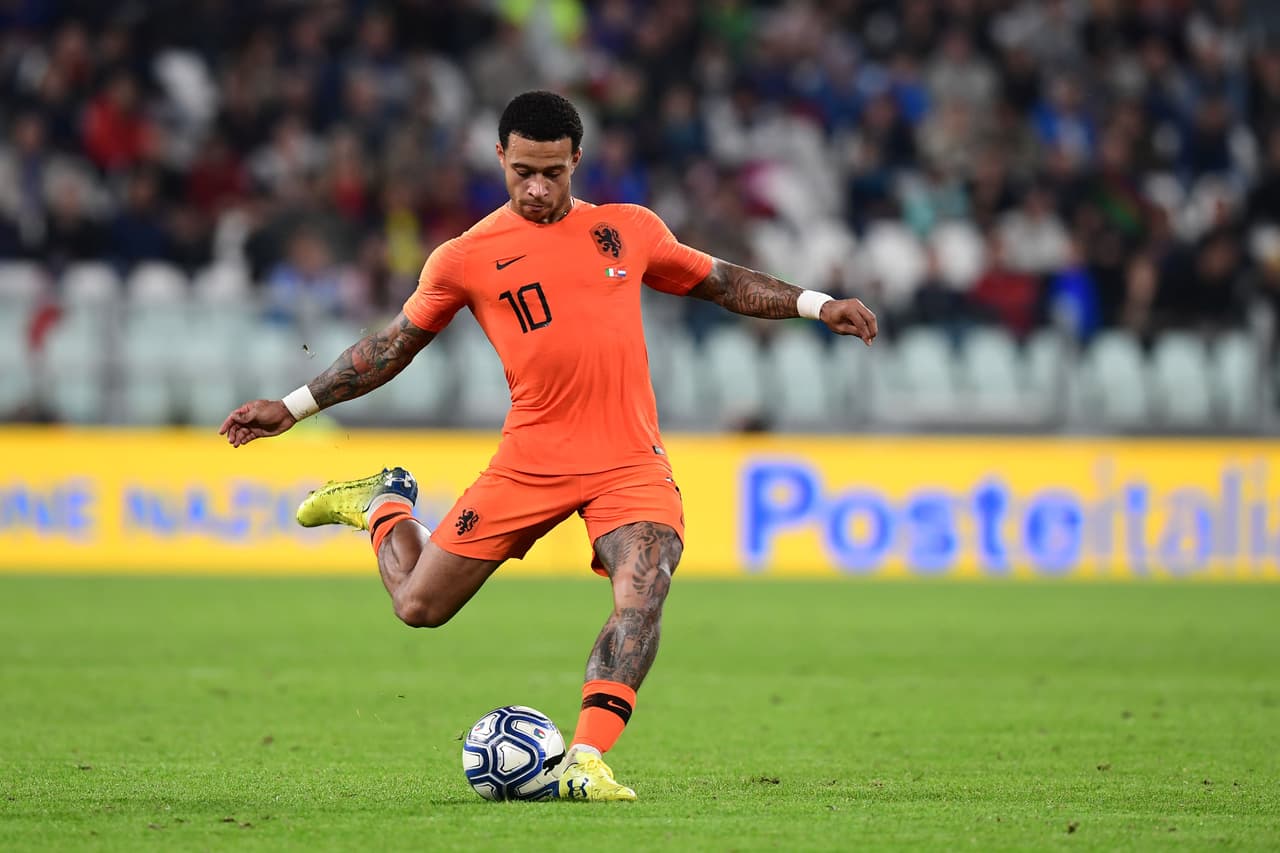 El Milan, en su deseo de recuperar su mística, podría llevarse a Memphis Depay del Lyon a su plantel en este mercado.