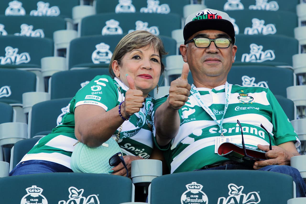 Por el contrario, Santos Laguna llega a 12 unidades y con esto se colocan como el segundo lugar de la clasificación general, respirando en la nuca del Cruz Azul, el súper líder.