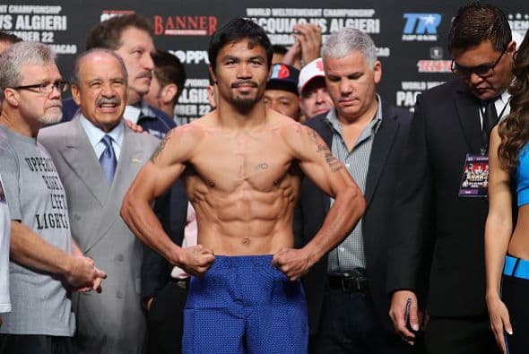 “Pacman”, quien pondrá en juego el fajín de la Organización Mundial de Boxeo (OMB), superó la báscula desde su primer intento con 143.8 libras.