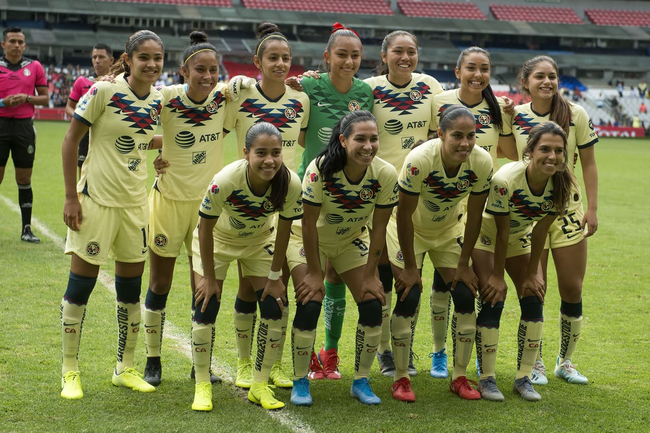 Con esta alineación se presentó el conjunto local.