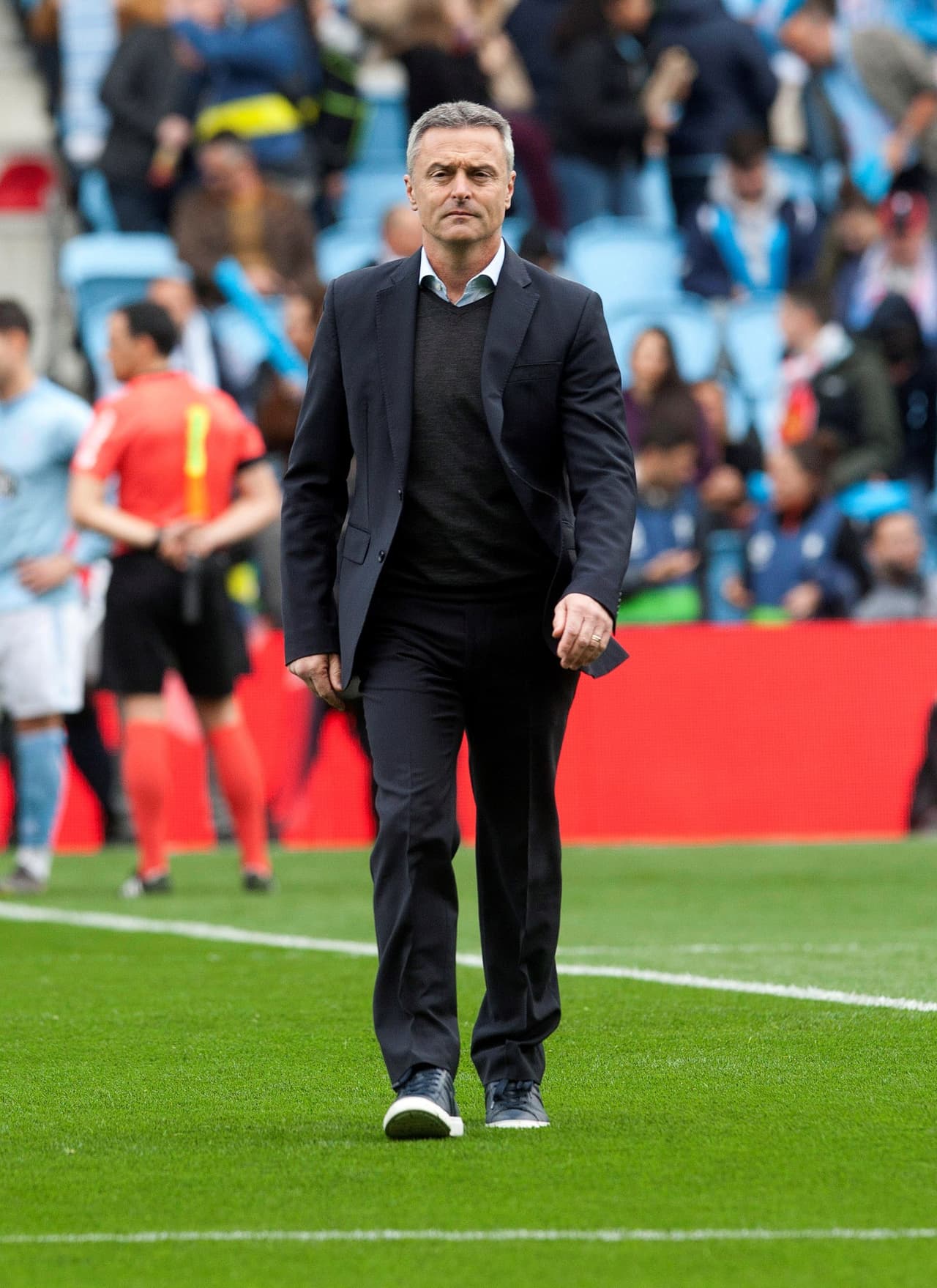 El entrenador del Celta, Fran Escribá, está en una complicada situación pues Celta queda con 25 puuntos, dos más que el antepenúltimo en zona de descenso.en
