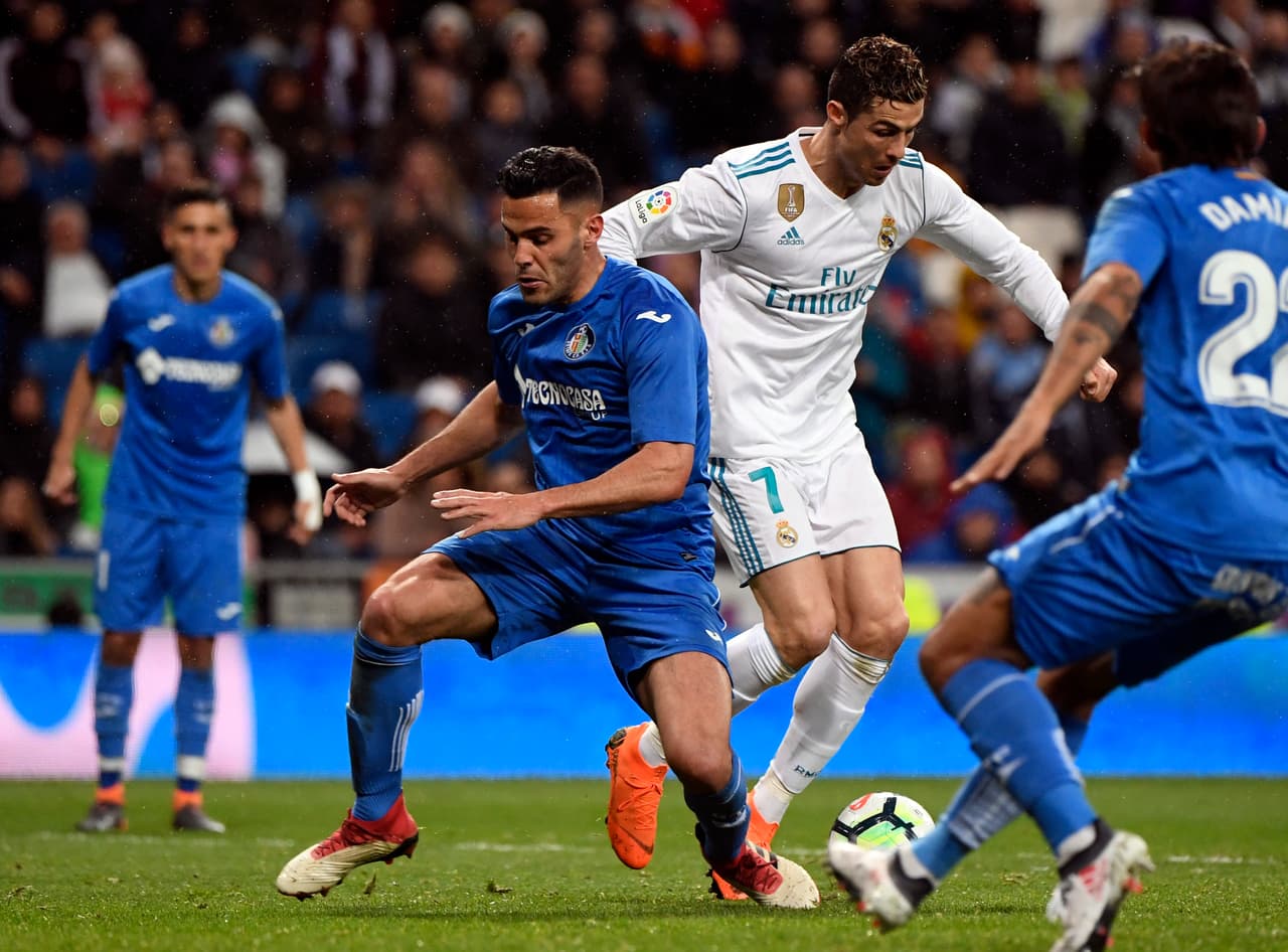 Cristiano Ronaldo comandó al local en el estadio Santiago Bernabéu, al que llegaron 55.106 espectadores para ver al Real Madrid.