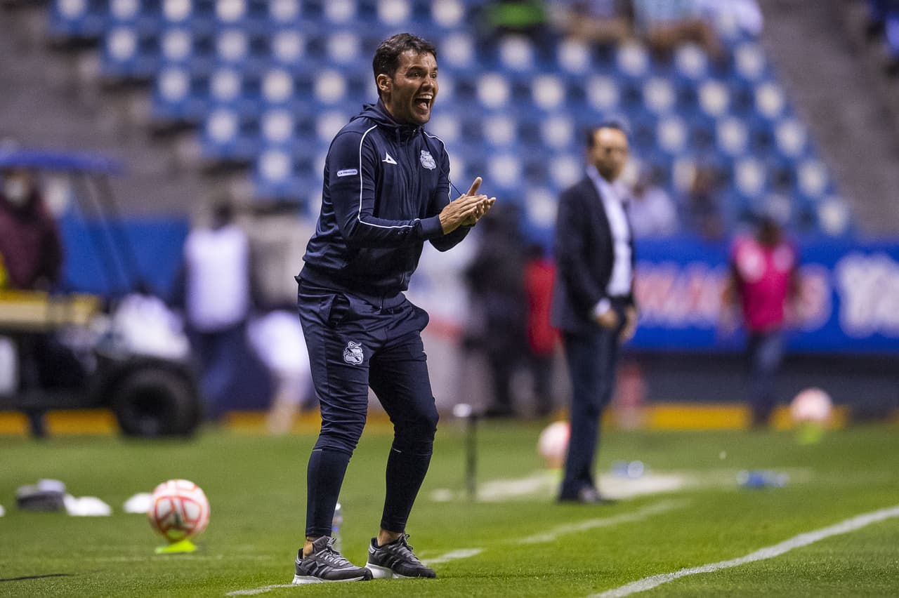 Larcamon señala que no queda tranquilo, pero si "orgulloso"