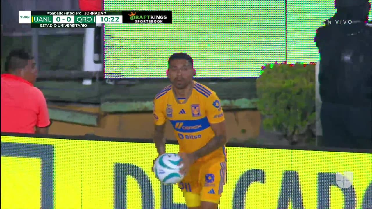 ¡GOL!  anota para Tigres. Raymundo Fulgencio