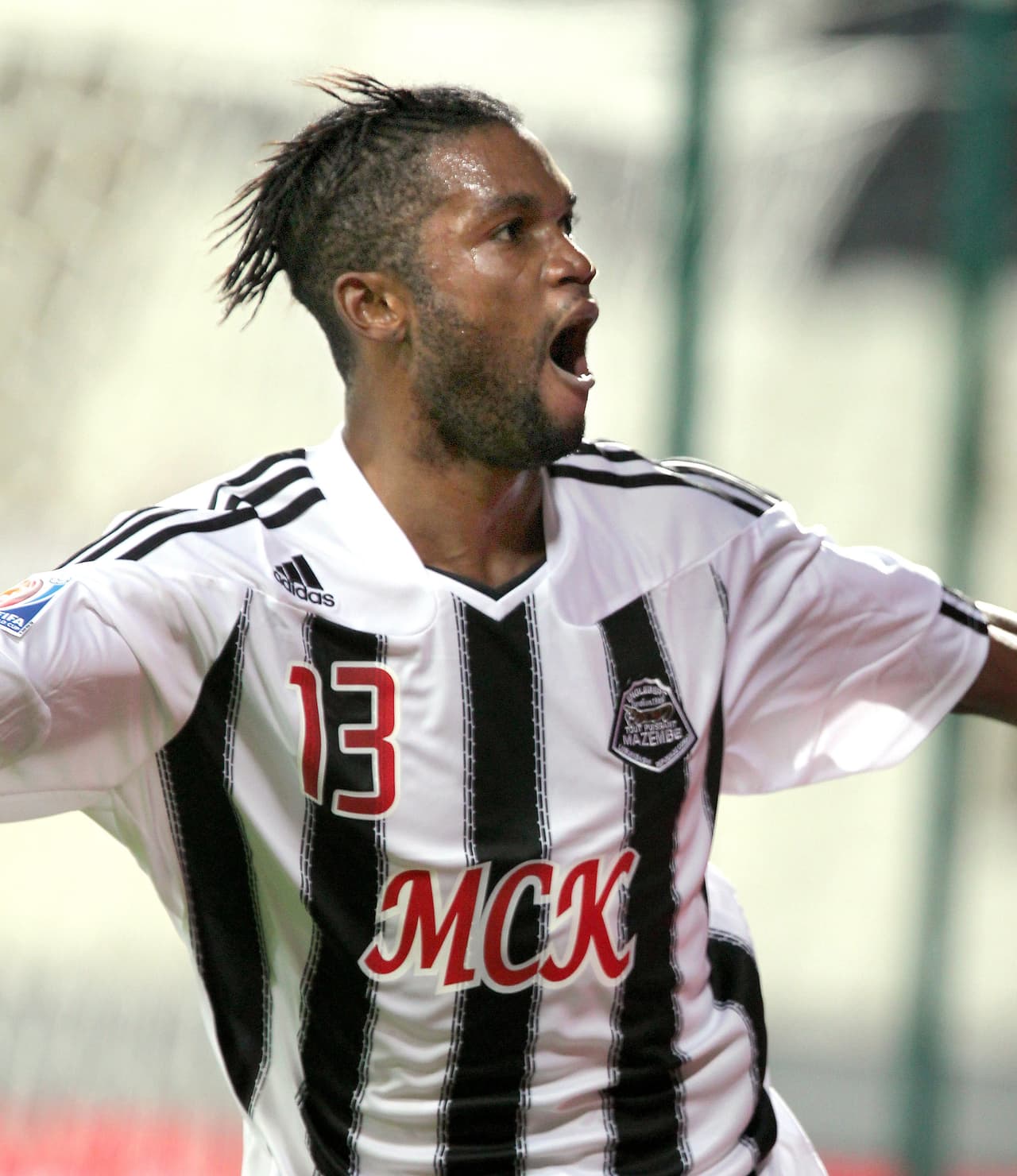 Un solitario gol de Mbenza Bendi, con un remate potente al palo de Miguel Calero, fue suficiente para que la escuadra mexicana perdiera.