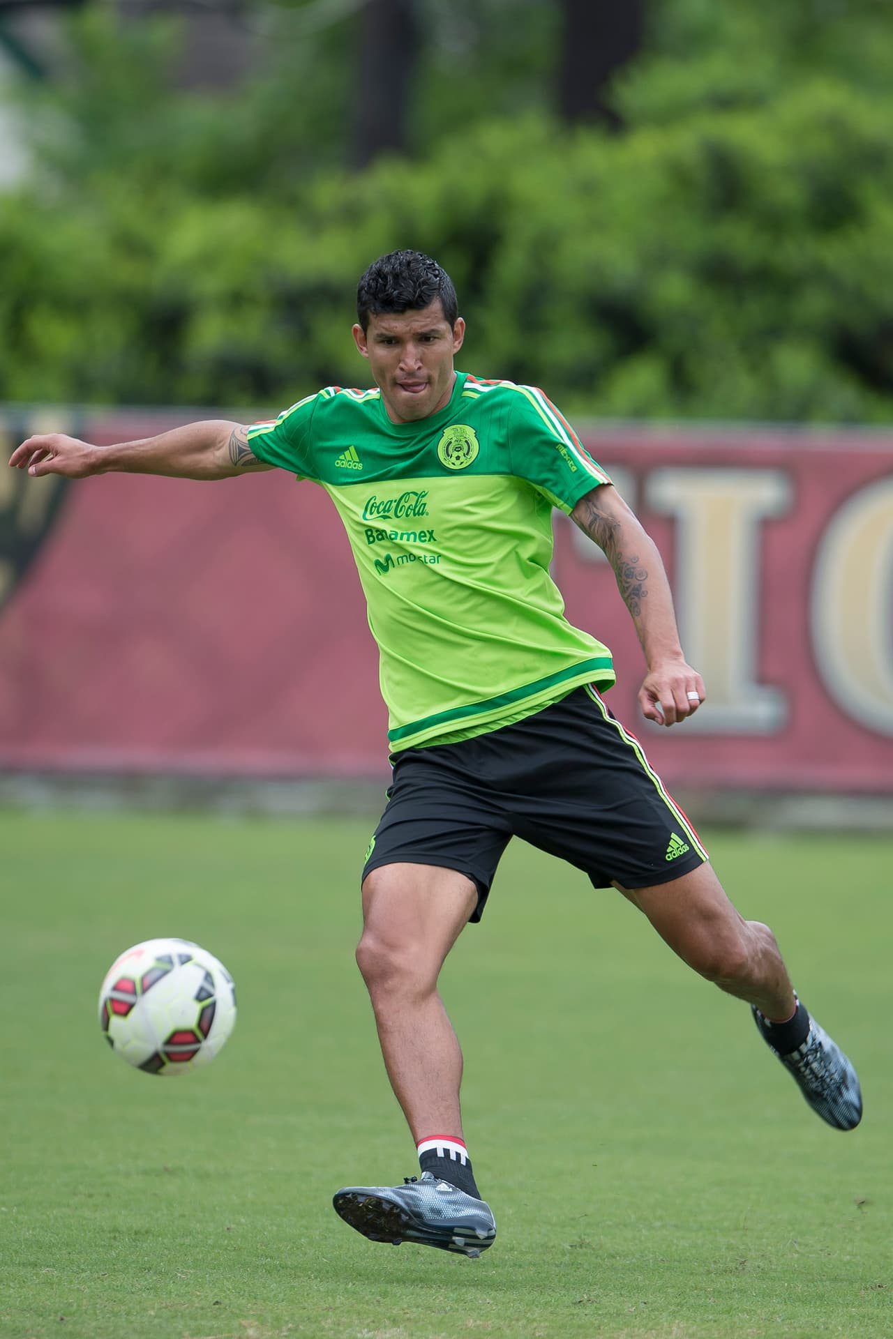 7 Francisco Javier Rodríguez empieza a carburar al lado de Reyes y es el hombre de experiencia en la zaga mexicana.