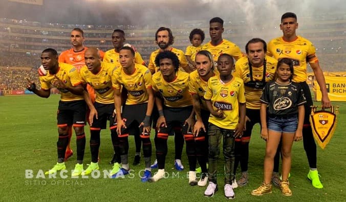 Andrea Pirlo jugó en el Barcelona... de Guayaquil junto a 'Neymar' ecuatoriano