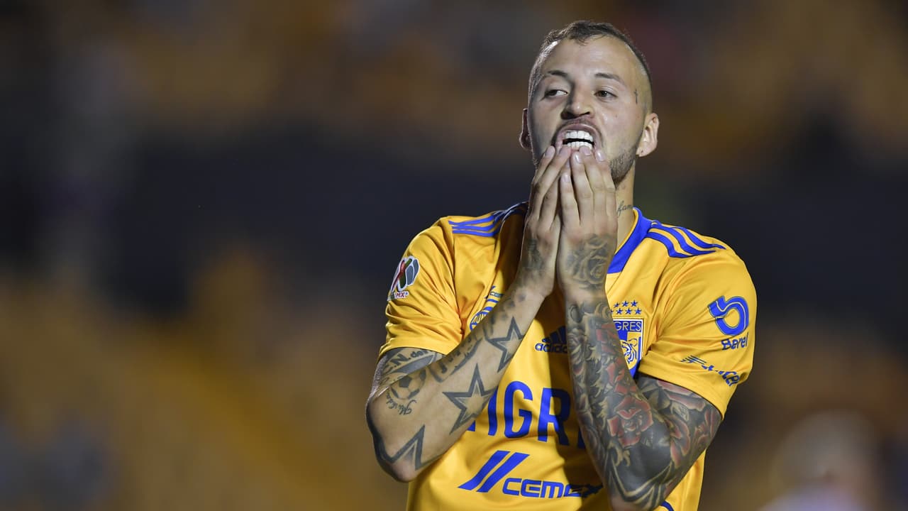 'Diente' López se ausenta del Tigres vs Pumas por apendicitis