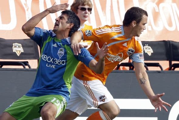 El Dynamo cerró con victoria una pésima temporada.