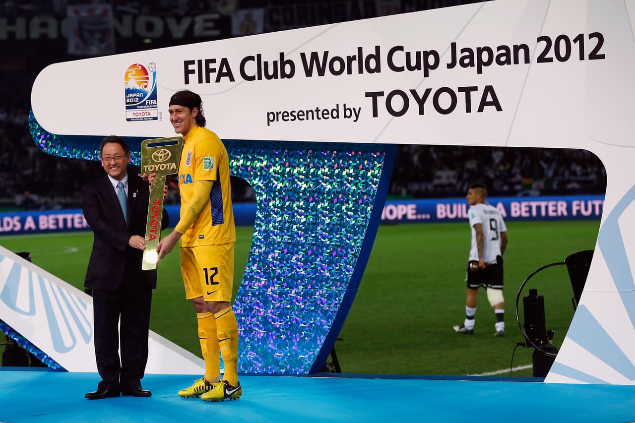 El arquero Cassio, figura en la Copa Libertadores, se consolidó como protagonista en el triunfo contra Chelsea, donde también la defensa demostró su jerarquía.